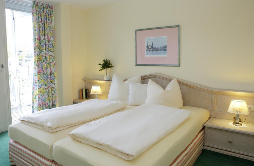 Haus Am Kurpark Apartment Bad Birnbach Bilik gambar